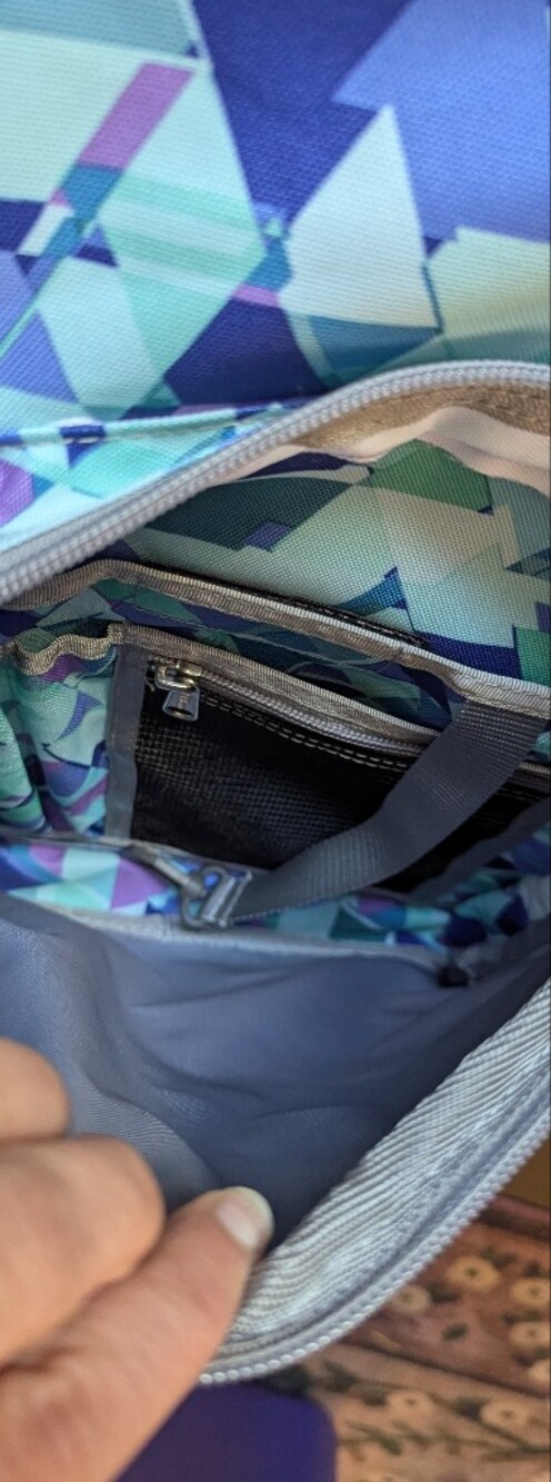 L.L. Bean Teal Geometric Backpack NWT - Picture 4 of 7